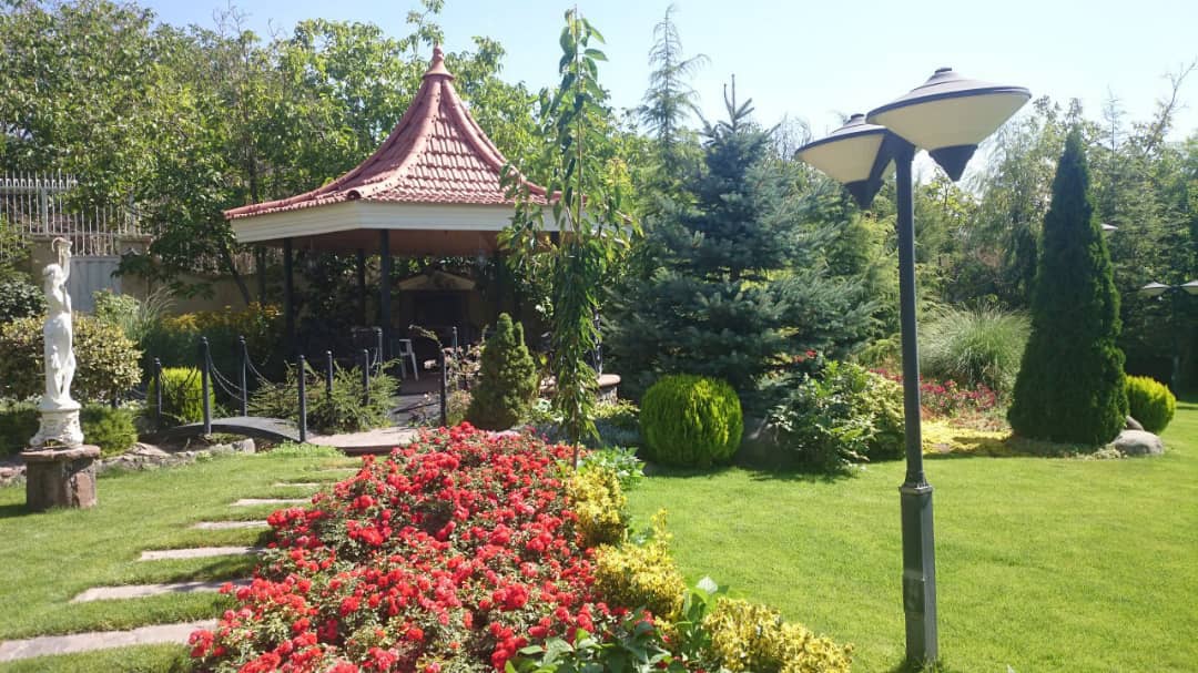 شیروانی درقزوین